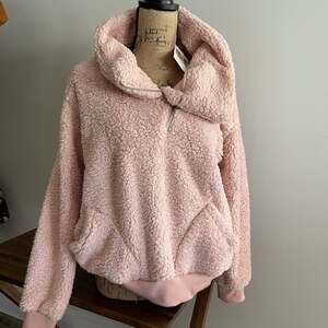 Kirundo Pink Pullover Size Medium